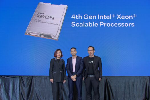 Intel Executive at the launch of 4th Gen Intel Xeon Scalable Processor