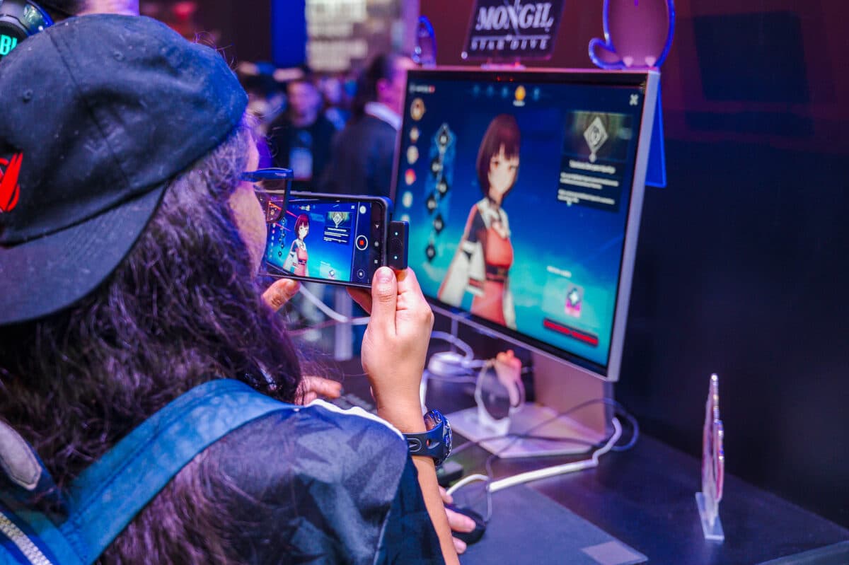 MONGIL STAR DIVE 251014 BGS TH 1