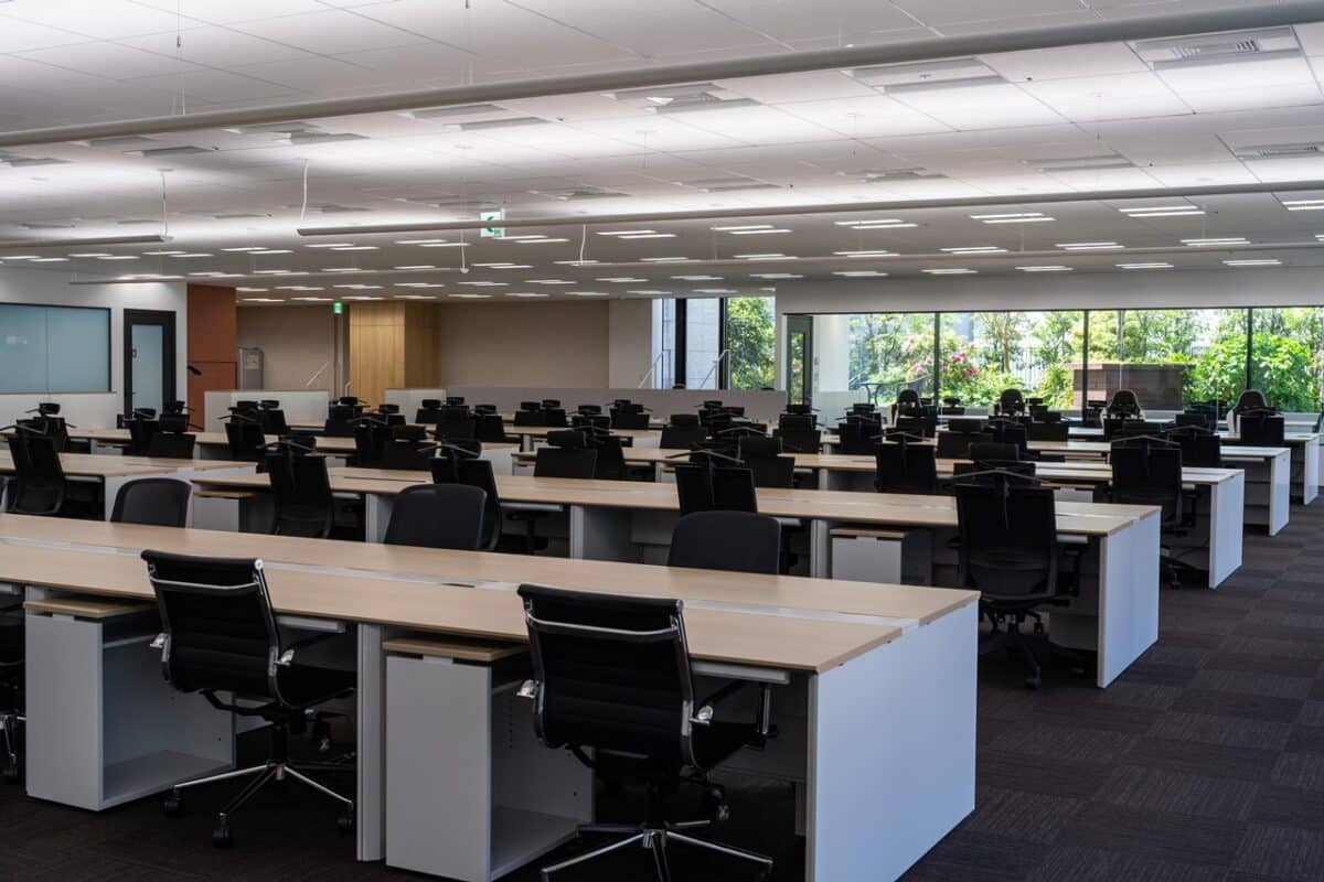 Office03