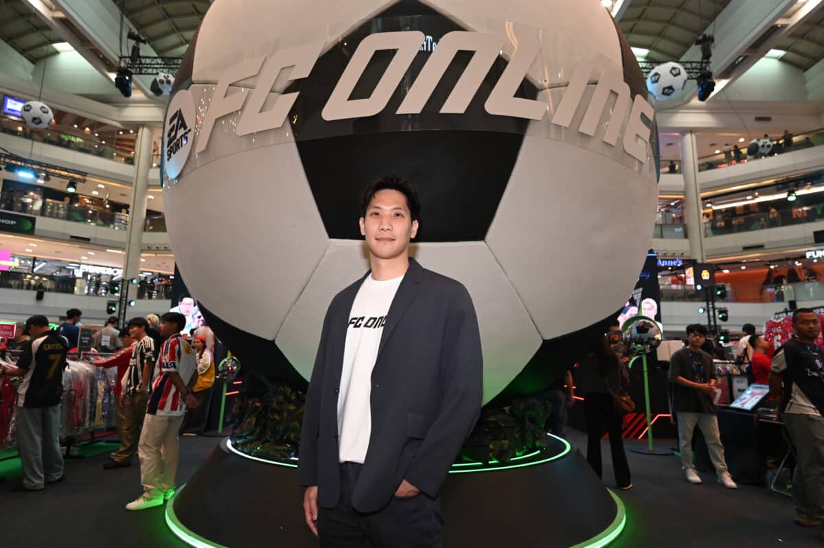 คุณสสิน จันทร์แจ่มจรัส Head of Business Development บริษัท การีนา ออนไลน์ ประเทศไทย จำกัด